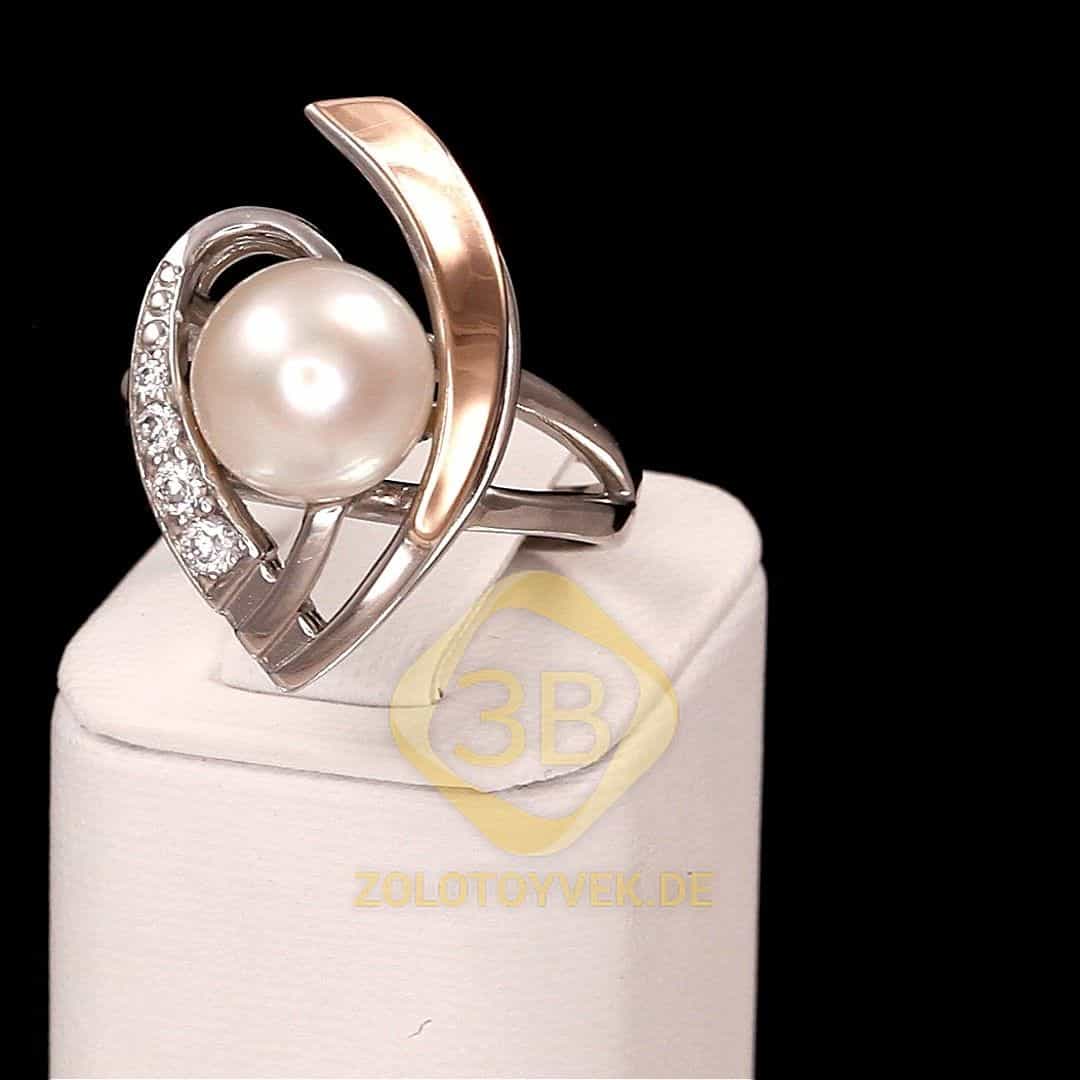 Серебряное кольцо со вставками золота, белым жемчугом и фианитами, покрытие родий