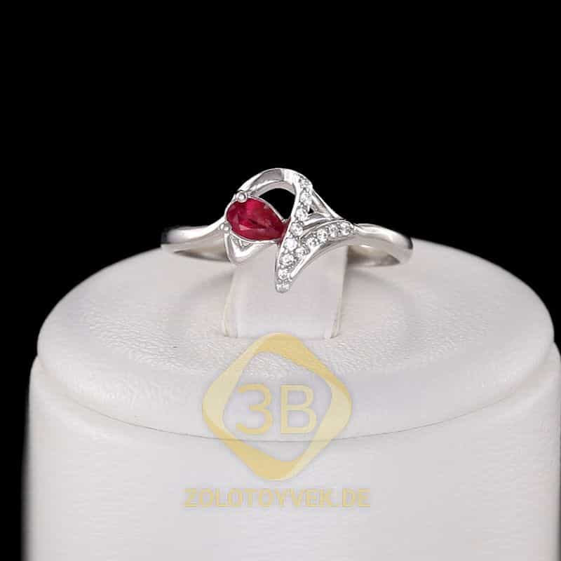 Серебряное кольцо с рубином и фианитами, покрытие Родий