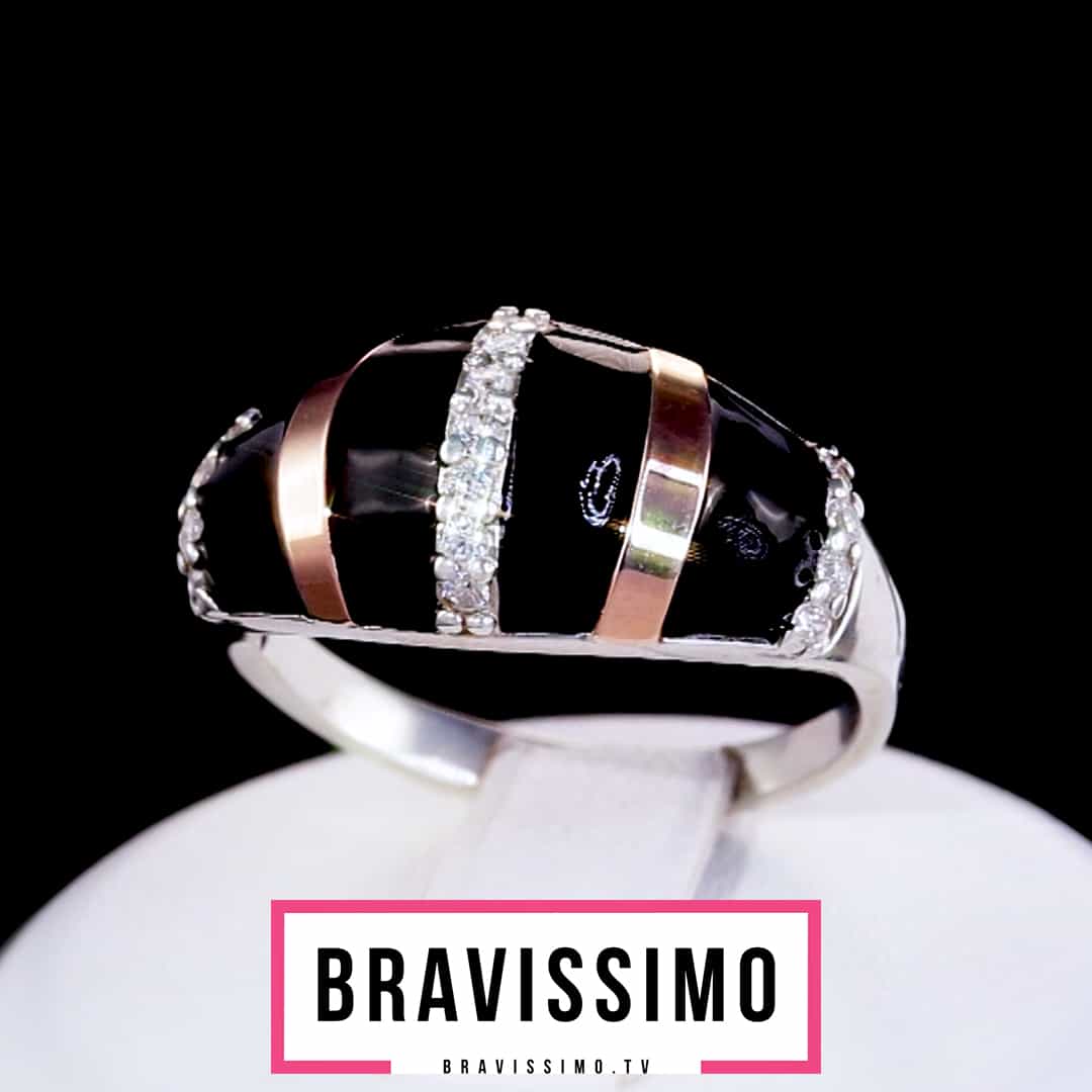 Серебряное кольцо с золотом эмалью и бриллианитами