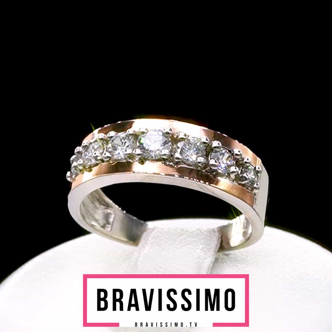 Серебряное кольцо с золотом и бриллианитами