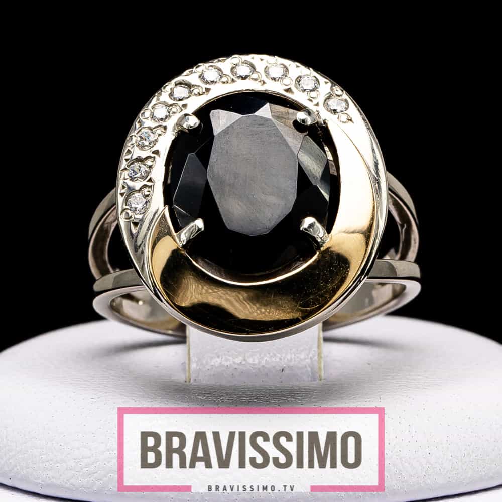 Серебряное кольцо с золотом, чёрным бриллианитом и фианитами