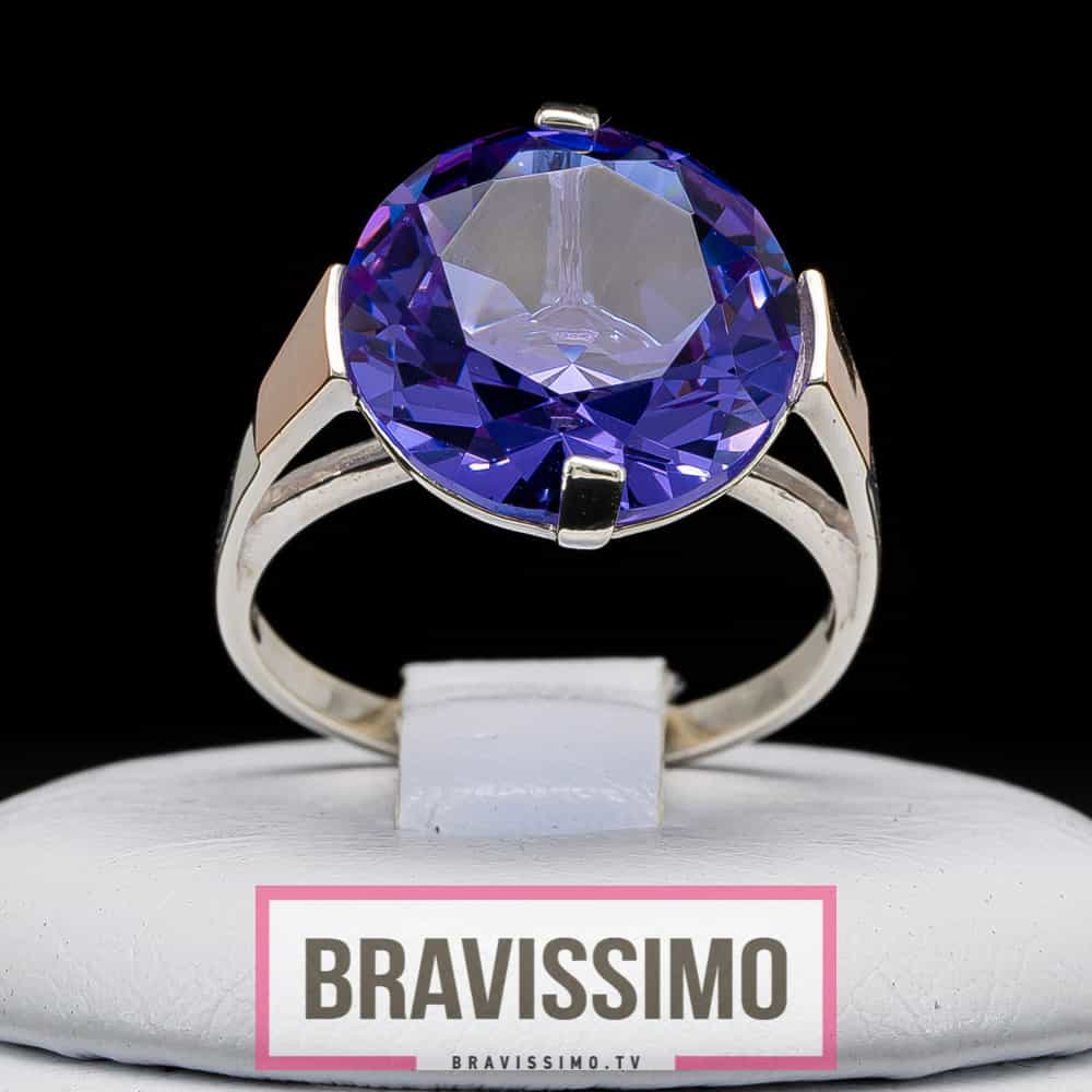 Серебряное кольцо с золотом и пурпурным сапфиром