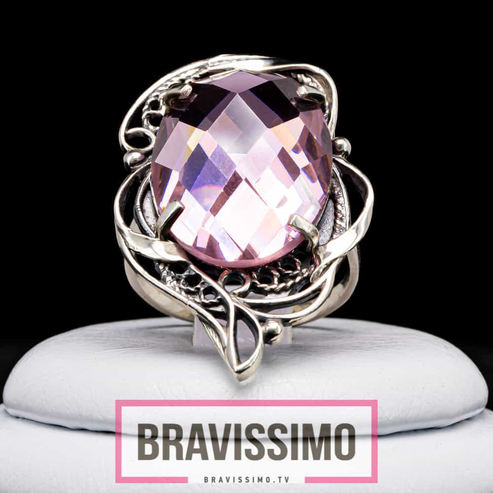 Серебряное кольцо с розовым топазом