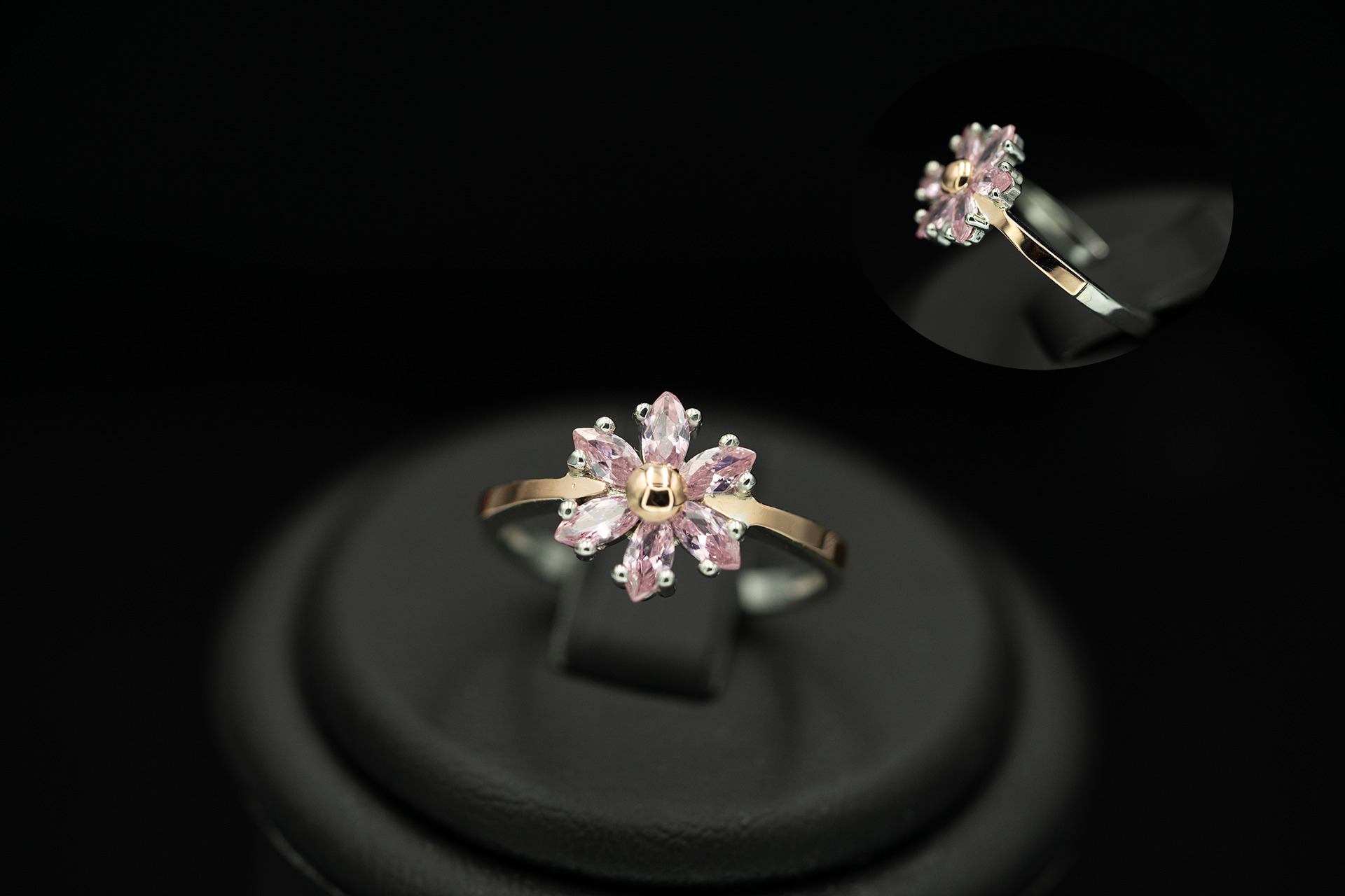 Серебряное кольцо с золотом и розовыми топазами