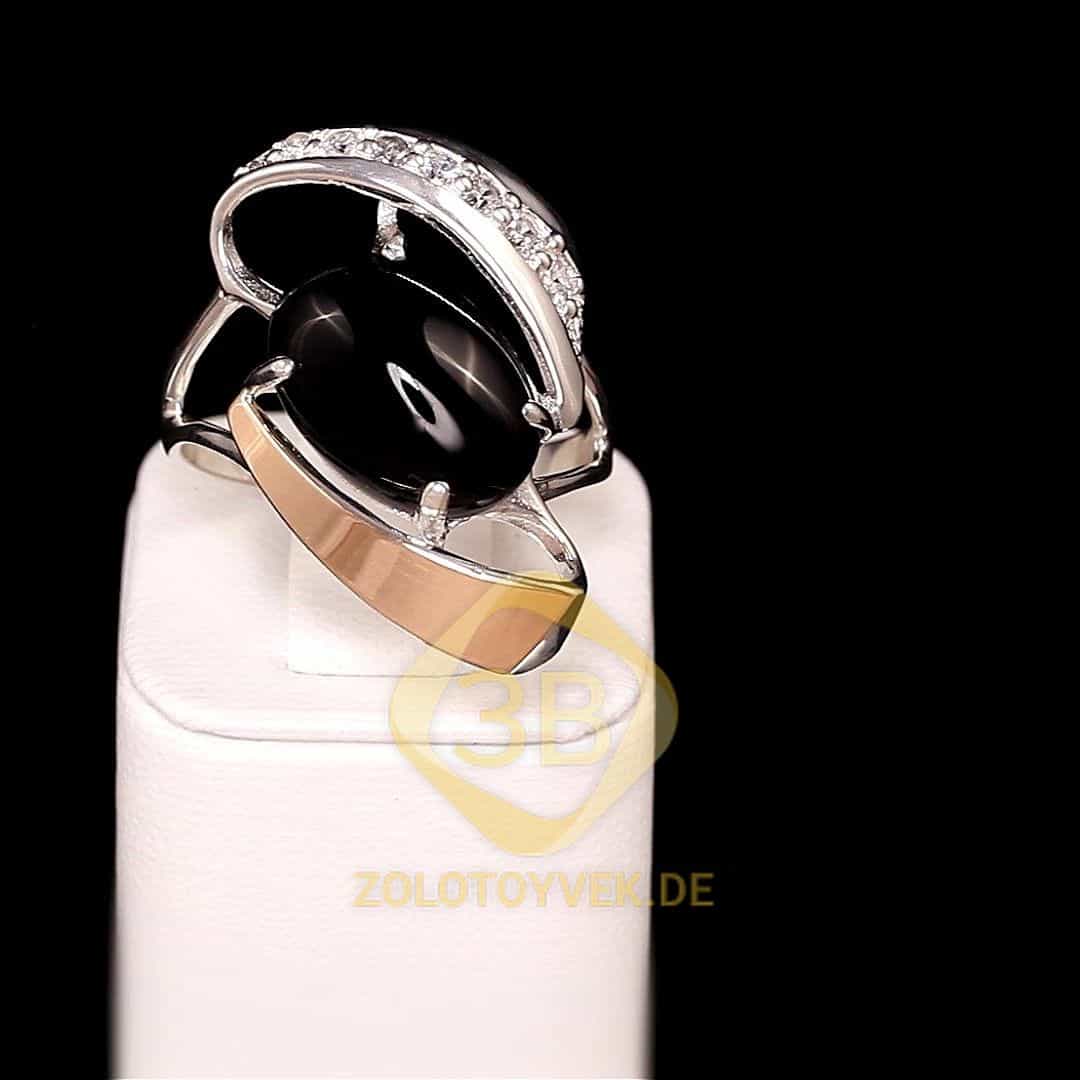 Серебряное кольцо со вставками золота, ониксом и фианитами, покрытие родий