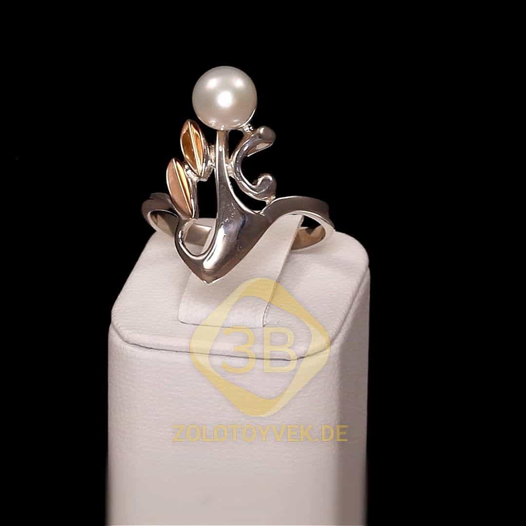 Серебряное кольцо со вставками золота, белым жемчугом, покрытие родий