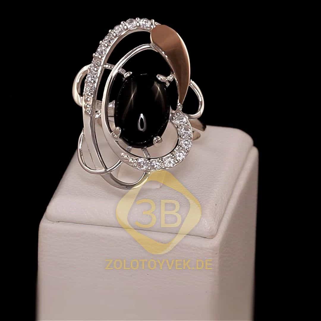 Серебряное кольцо со вставками золота, оникс и фианитами, покрытие родий