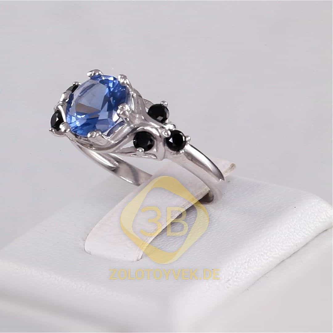  Серебряное кольцо с голубым кварцем и фианитами, покрытие Родий