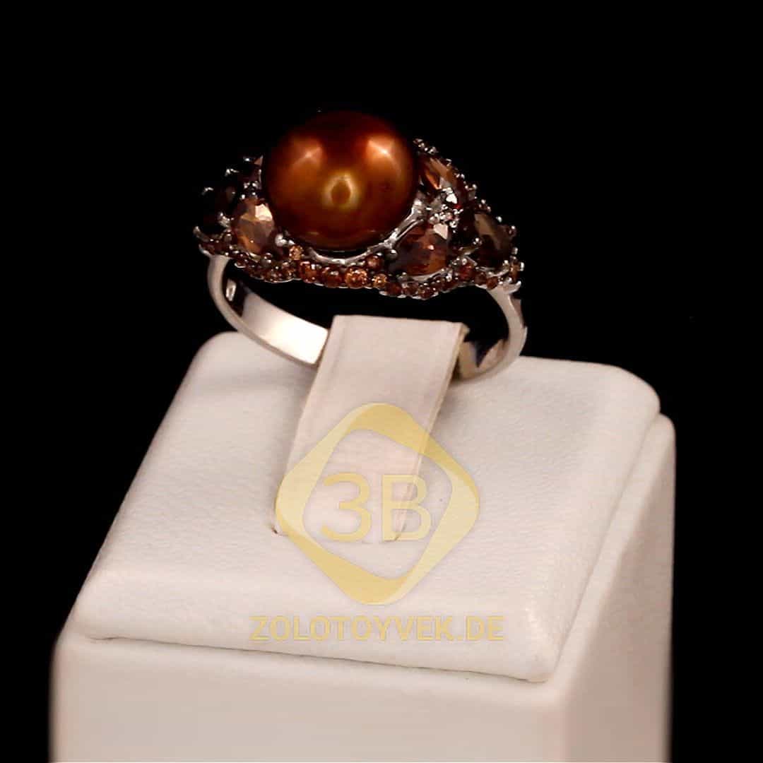 Серебряное кольцо с культивированным жемчугом, дымчатым кварцем и фианитами, покрытие Родий