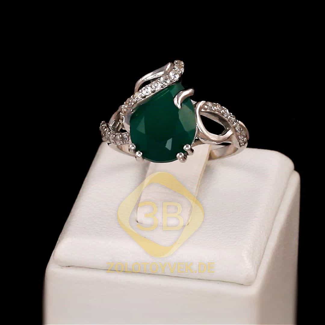 Серебряное кольцо с зеленым агатом и фианитами, покрытие Родий
