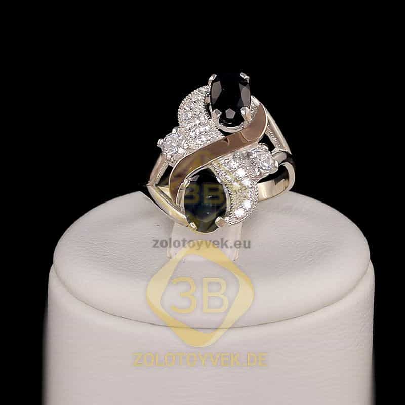 Серебряное кольцо со вставками золота, сапфировым бриллианитом и фианитами, покрытие Родий