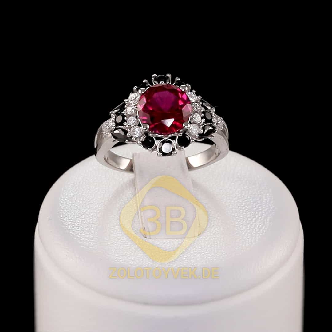 Серебряное кольцо с рубином, чёрными бриллианитами и фианитами