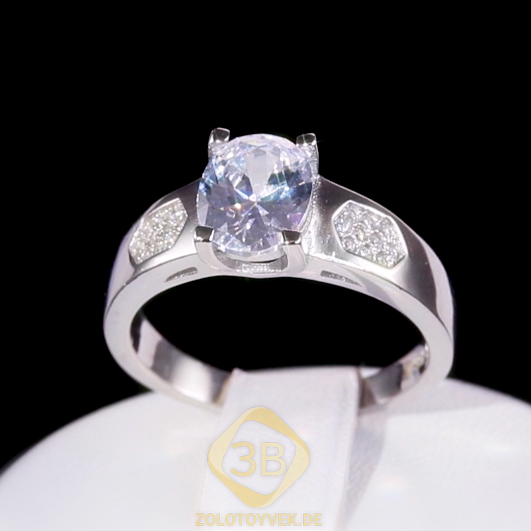 Серебряное кольцо с фианитами и кристаллами Swarovski