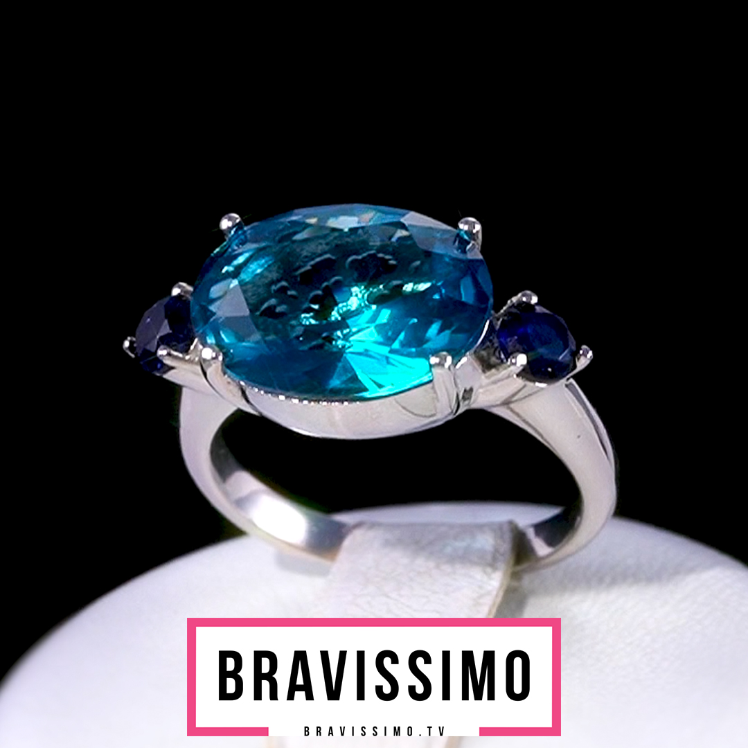 Серебряное кольцо с голубым топазом и сапфиром