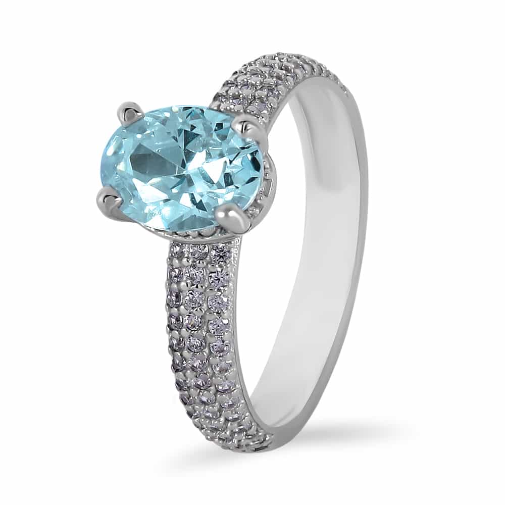 Серебряное кольцо с топазом Sky Blue и фианитами