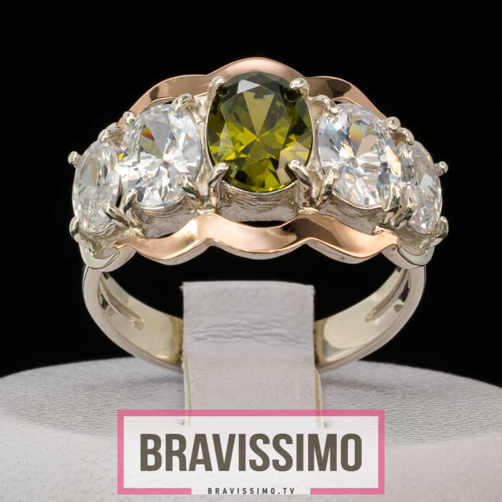 Серебряное кольцо с золотом, оливином и бриллианитами
